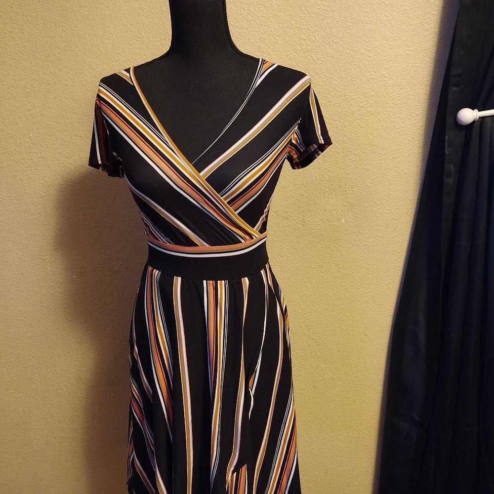 NWOT Derek Heart Cute Stripped Dress